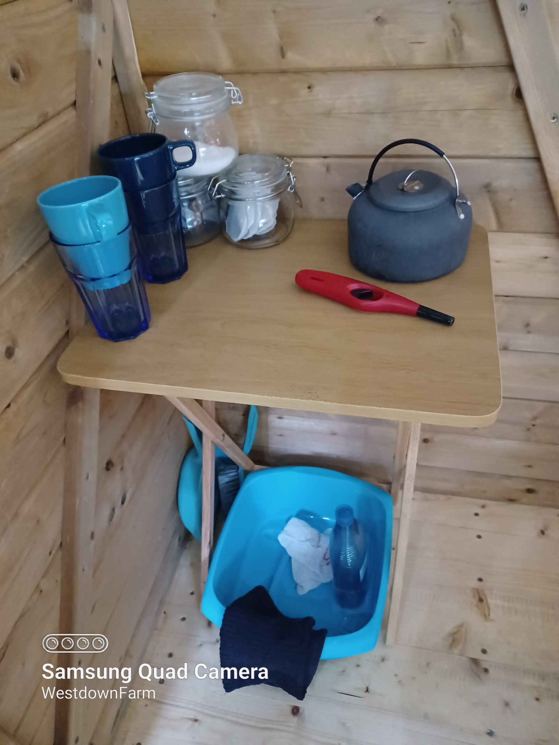 Glamping Cabin - Equipment Close Up